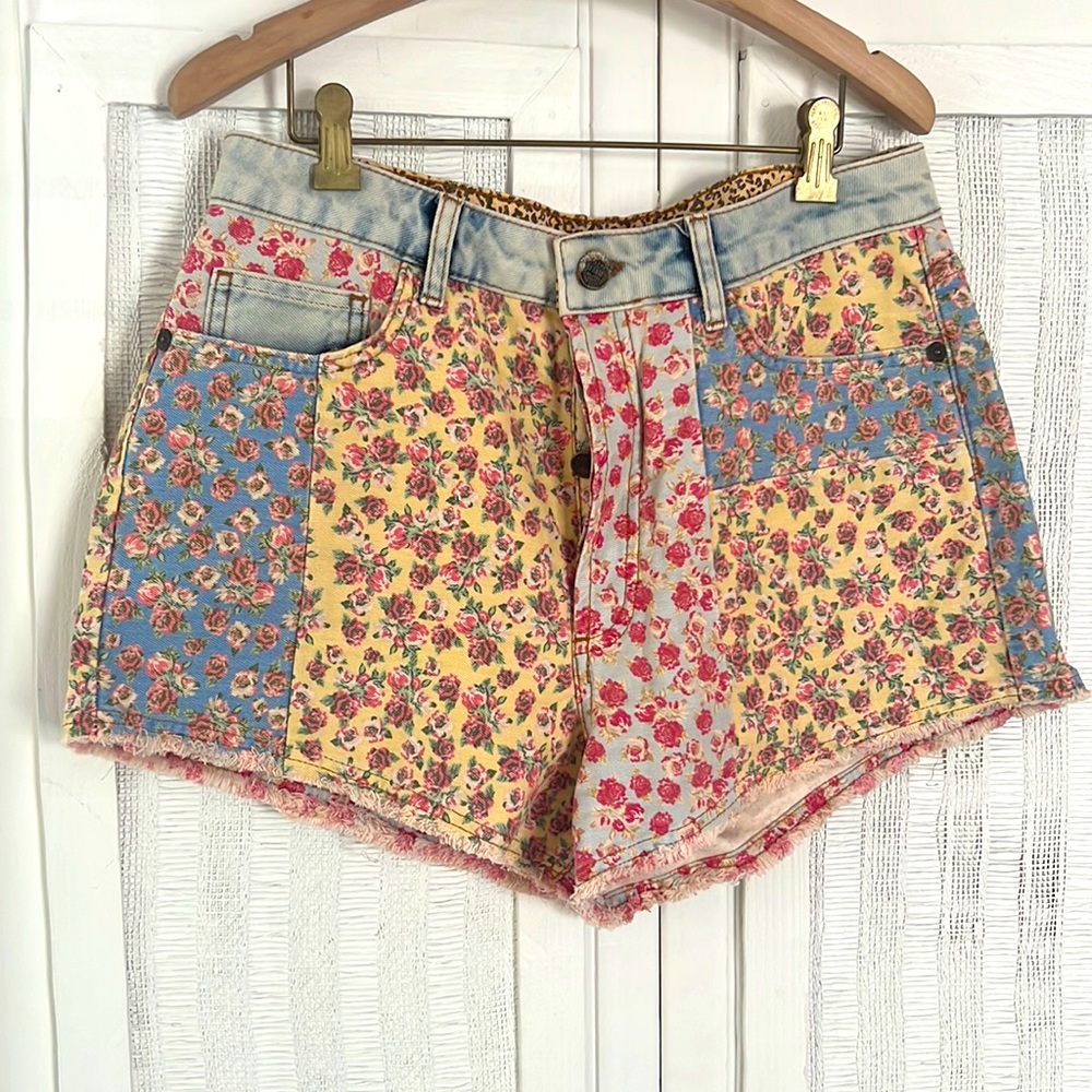 Farm Rio sz 30 Patchwork Denim Shorts